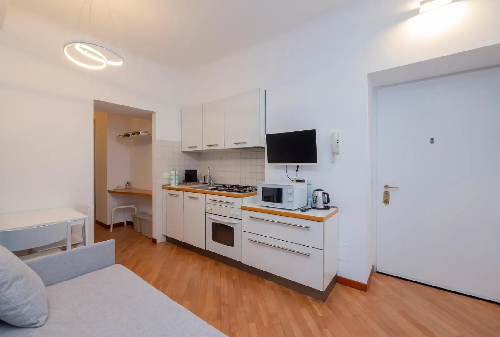 Apartament Italstay - Bramante Newly Refurbished Flat Mediolan